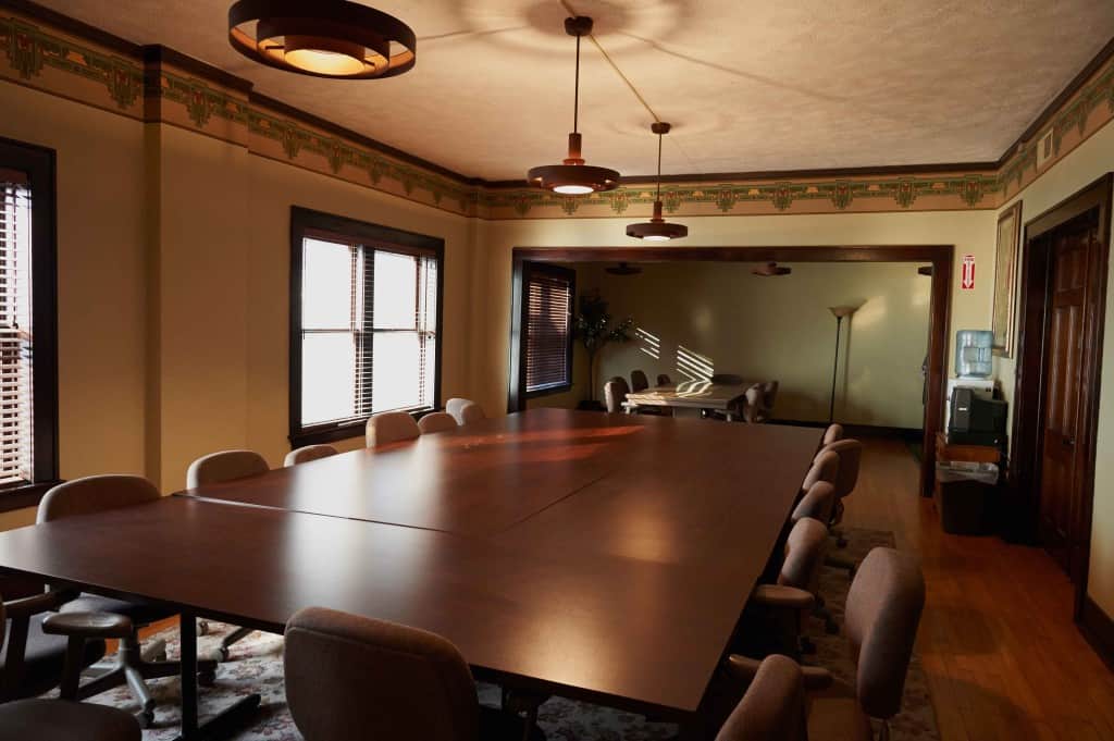 Executive Board Room / Green Room